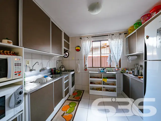 BAIRRO FLORESTA - SOBRADO COM SUÍTE MASTER + 4 DOR