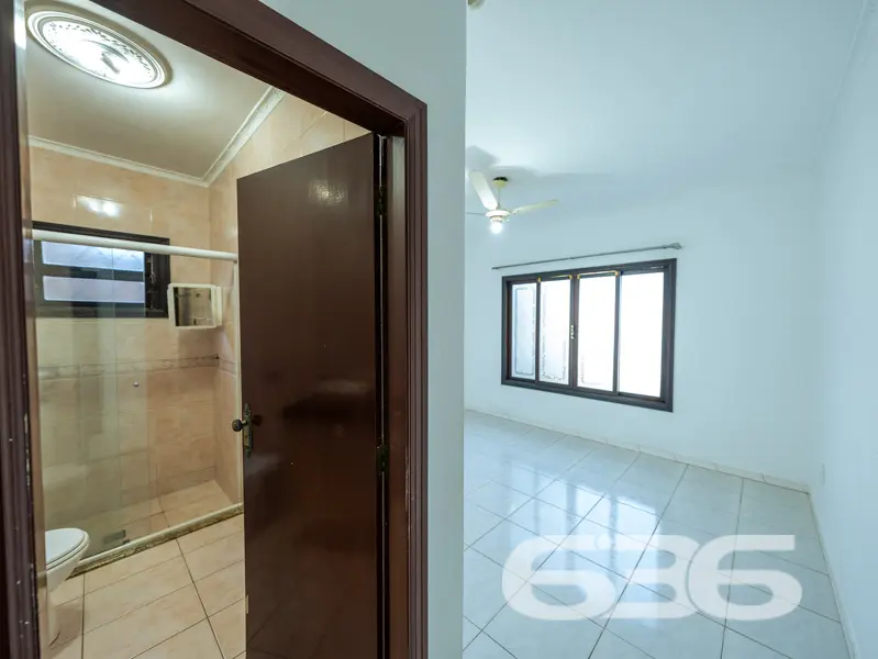 CASA GRANDE COM TERRENO  502m² COM 4 QUARTOS SENDO
