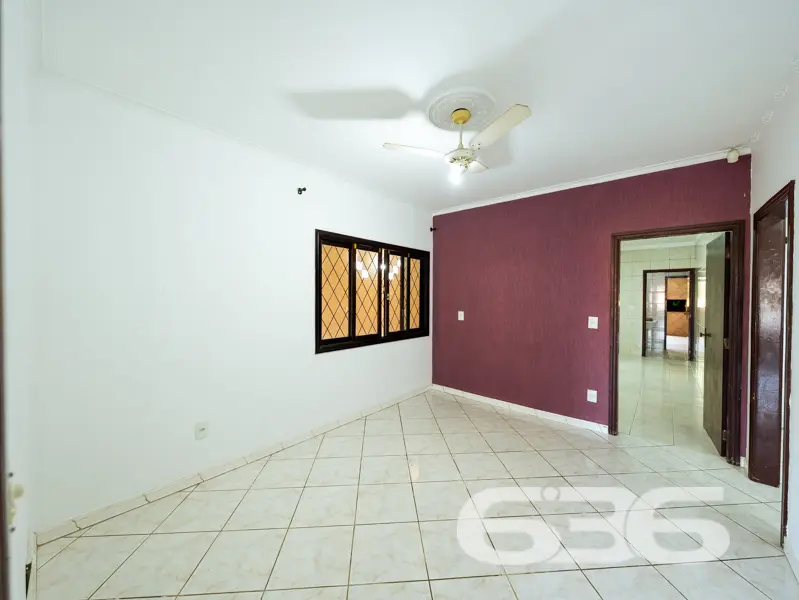 CASA GRANDE COM TERRENO  502m² COM 4 QUARTOS SENDO