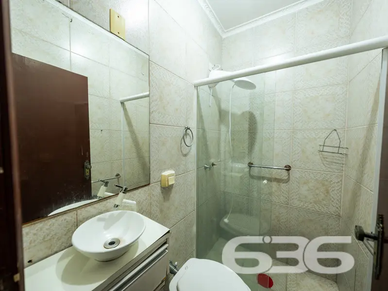 CASA GRANDE COM TERRENO  502m² COM 4 QUARTOS SENDO