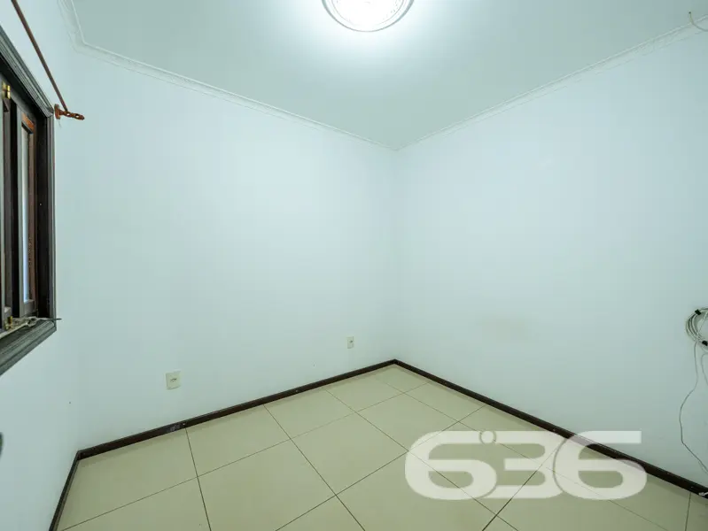 CASA GRANDE COM TERRENO  502m² COM 4 QUARTOS SENDO