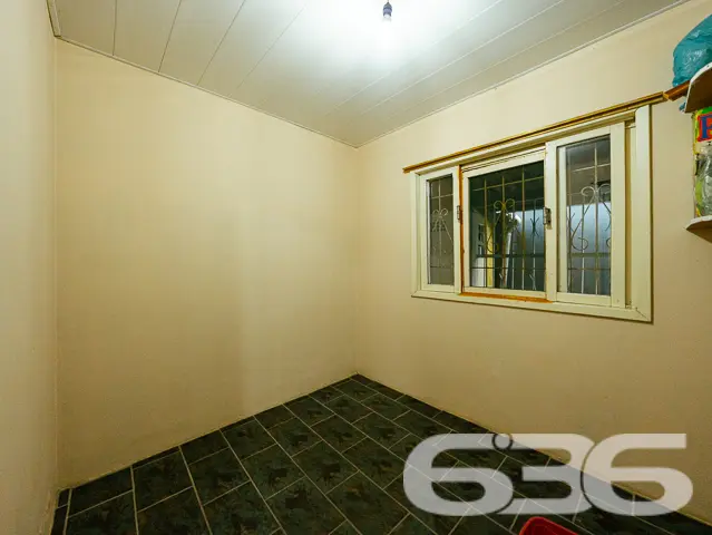 EXCELENTE CASA COM 2 QUARTOS NO BAIRRO GUANABARA -