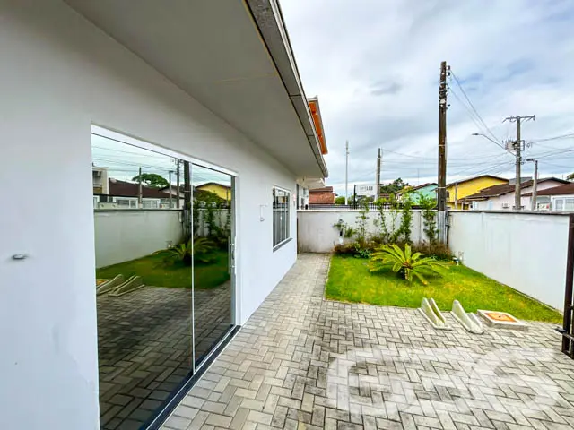 Excelente Casa Térrea no Bairro Iririú – Joinville