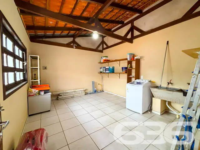 Excelente Casa Térrea no Bairro Iririú – Joinville