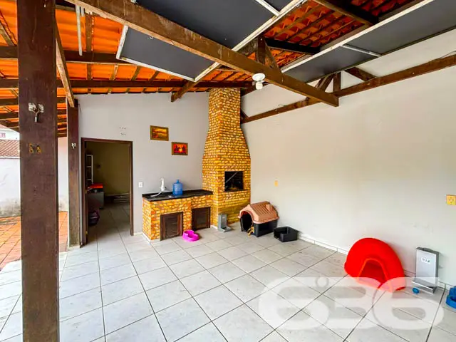 Excelente Casa Térrea no Bairro Iririú – Joinville