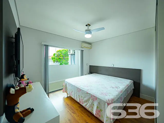 MARAVILHOSA RESIDÊNCIA NO BAIRRO IRIRIÚ COM 4 QUAR
