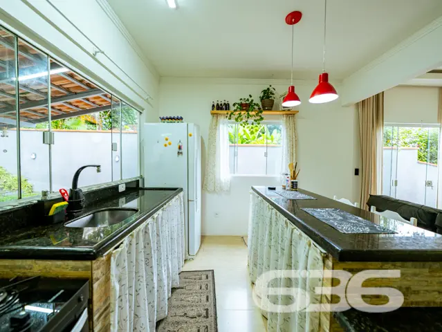 Casa térrea à venda no bairro Itaum em Joinville/S
