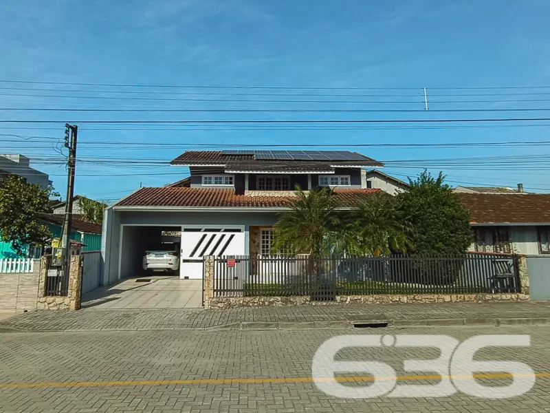 Descubra o lar dos seus sonhos em Joinville, no ba