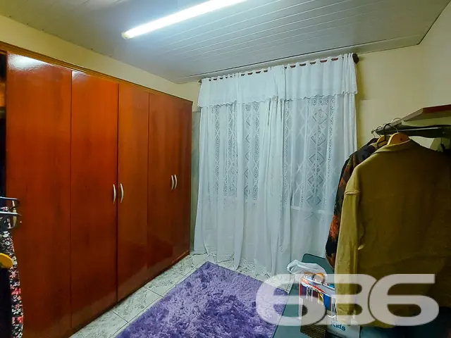 IMÓVEL COM SUÍTE + 5 DORMITÓRIOS NO BAIRRO ITAUM

