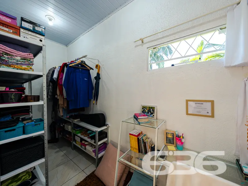 Oportunidade no Bairro Itaum: residência térrea em