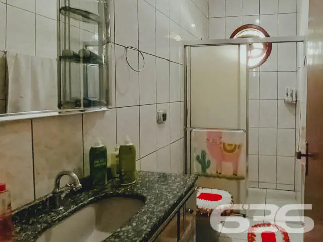 IMĂVEL COM SUĂTE + 2 QUARTOS NO BAIRRO ITAUM - ES