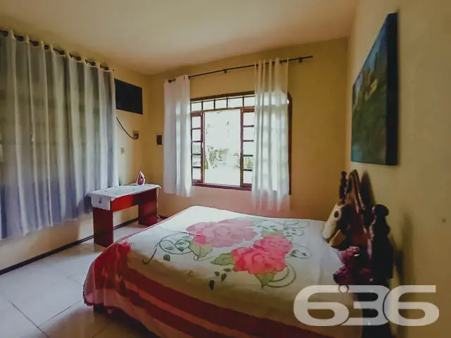 IMĂVEL COM SUĂTE + 2 QUARTOS NO BAIRRO ITAUM - ES