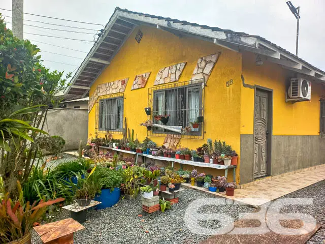 Imóvel à venda - Residência térrea no bairro Boehm