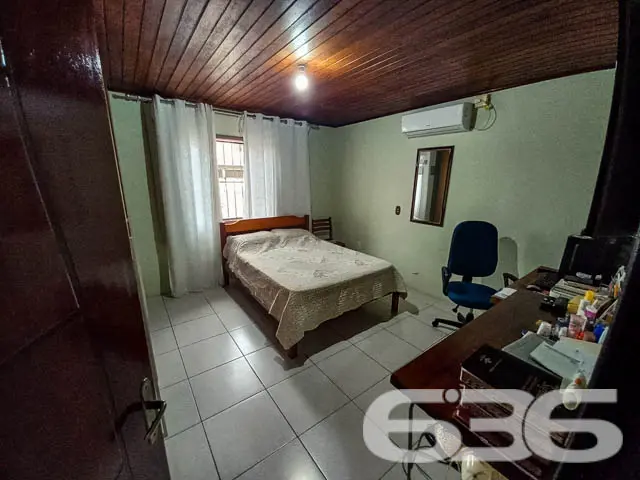 Imóvel à venda - Residência térrea no bairro Boehm