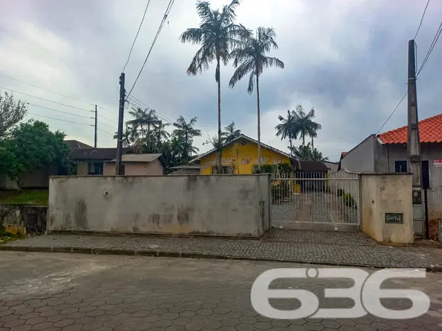 Imóvel à venda - Residência térrea no bairro Boehm