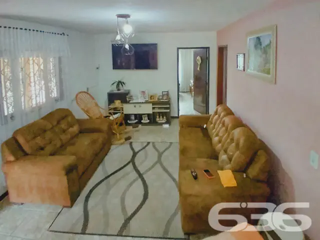IMÓVEL COM 2 QUARTOS E SUÍTE NO BAIRRO BOEHMERWALD