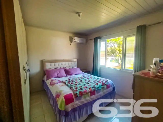 CASA COM 4 DORMITÓRIOS NO BAIRRO JARIVATUBA
Descu