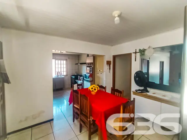 CASA COM 4 DORMITÓRIOS NO BAIRRO JARIVATUBA
Descu