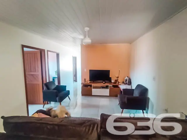 CASA COM 4 DORMITÓRIOS NO BAIRRO JARIVATUBA
Descu