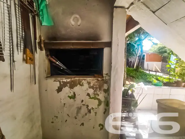 CASA COM 4 DORMITÓRIOS NO BAIRRO JARIVATUBA
Descu