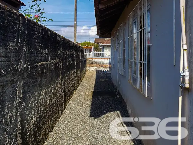 OPORTUNIDADE DE CASA NO BAIRRO PARANAGUAMIRIM - ES