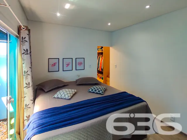 Vende-se Excelente Residência Térrea em Balneário