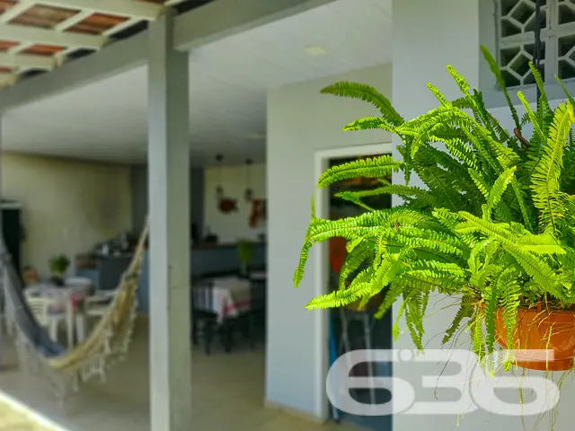 Vende-se Excelente Residência Térrea em Balneário