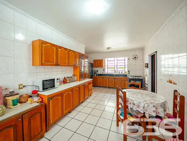 EXCELENTE IMÓVEL PARA INVESTIMENTO OU MORADIA - ES