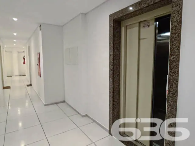 Apartamento localizado em Vila Nova, Joinville, um