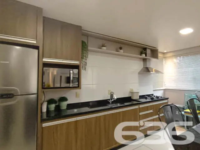 Apartamento localizado em Vila Nova, Joinville, um