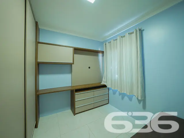 Apresentamos um exclusivo apartamento localizado n