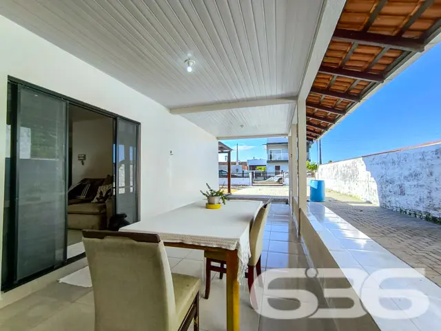 Descubra o encanto de morar em Balneário Barra do