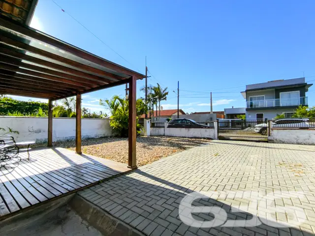 Descubra o encanto de morar em Balneário Barra do