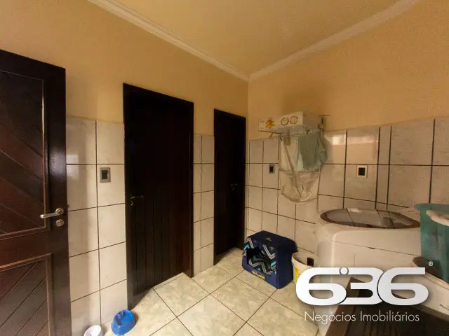 ESPETACULAR SOBRADO COM 4 QUARTOS À VENDA NO BAIRR