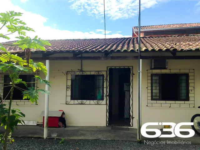 EXCELENTE CASA A VENDA NO BAIRRO AVENTUREIRO - EST