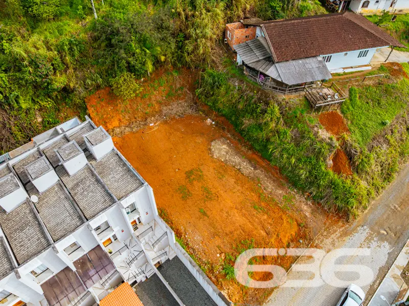 Descubra o potencial deste incrível terreno dispon
