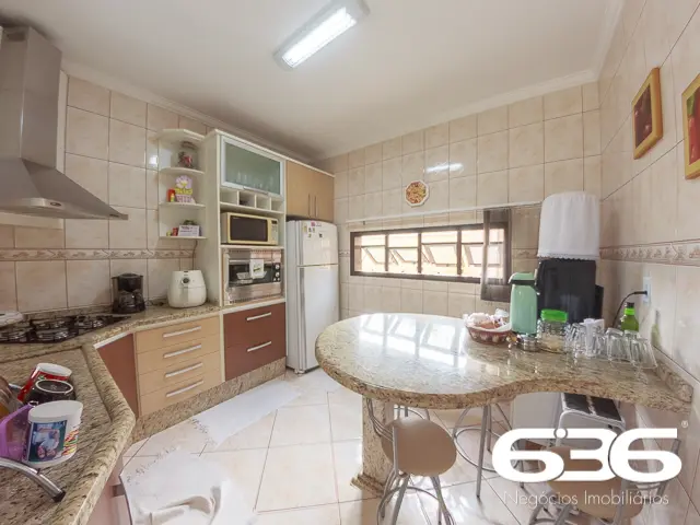 ESPLENDIDA RESIDÊNCIA À VENDA NO BAIRRO VILA NOVA,