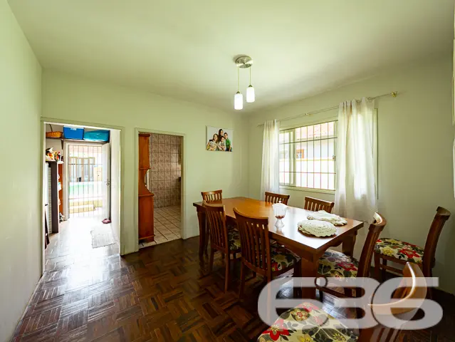 AMPLA CASA COM 3 QUARTOS NO BAIRRO NOVA BRASÍLIA,