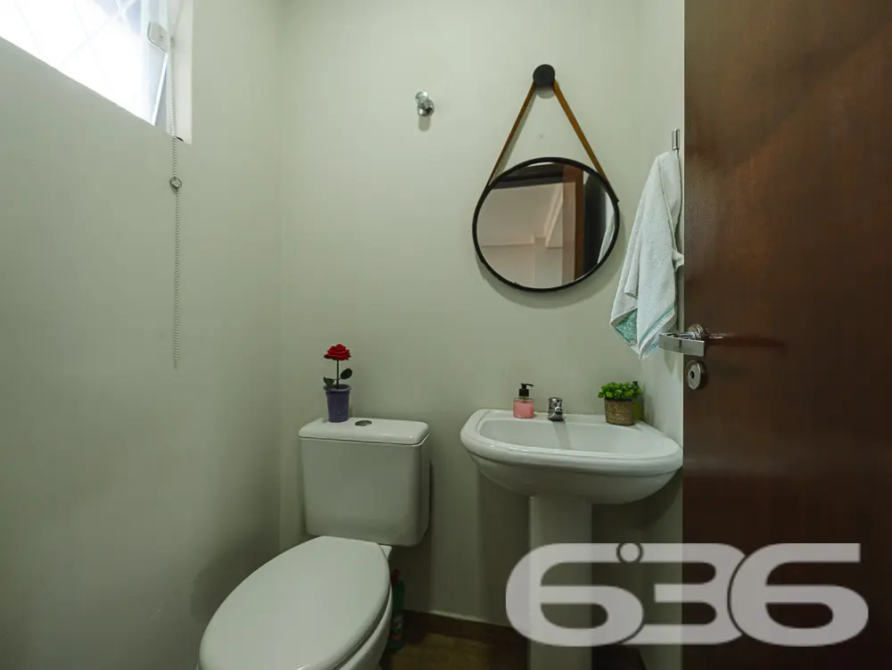 Sobrado à Venda em Joinville, SC – Bairro Santa Ca