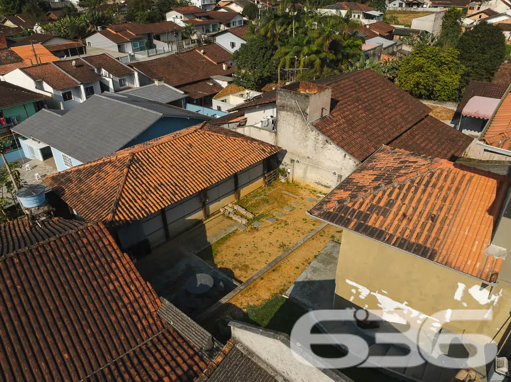 Sobrado à Venda em Joinville, SC – Bairro Santa Ca