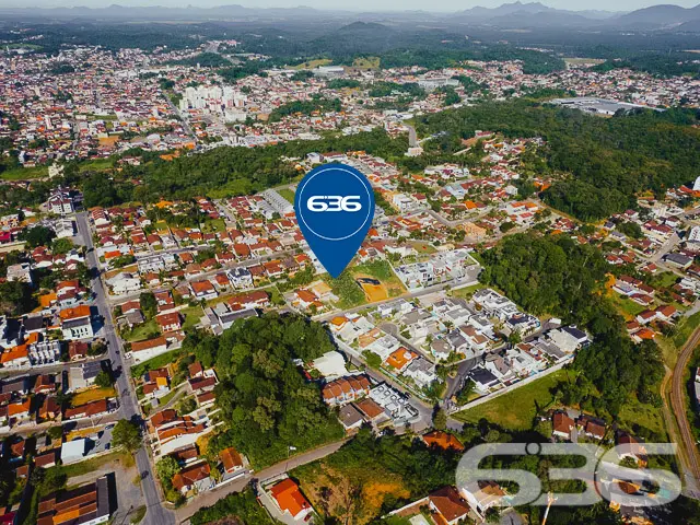 INVISTA NESTE LOTE COM 830m² NO BAIRRO ANITA GARIB