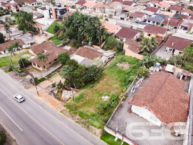 EXCELENTE TERRENO À VENDA NO BAIRRO BOEHMERWALD, E