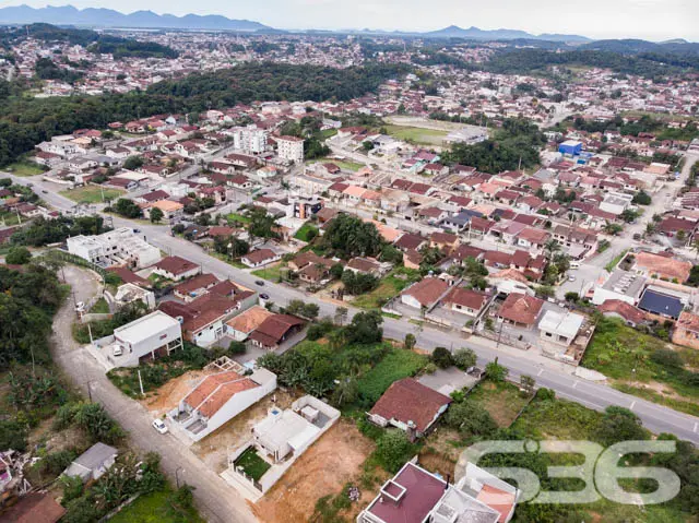EXCELENTE TERRENO À VENDA NO BAIRRO BOEHMERWALD, E