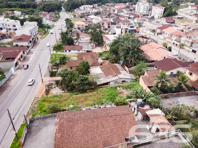 EXCELENTE TERRENO À VENDA NO BAIRRO BOEHMERWALD, E
