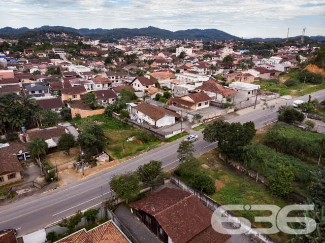 EXCELENTE TERRENO À VENDA NO BAIRRO BOEHMERWALD, E
