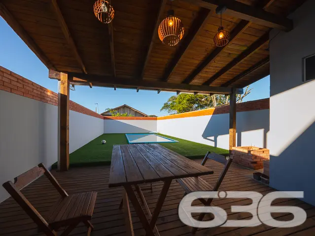 Encante-se com esta oportunidade única em Balneári