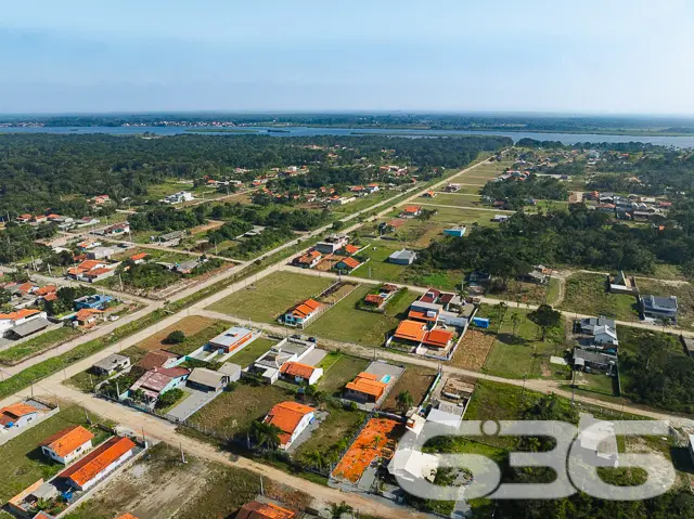 VENDE-SE TERRENO AMPLO EM SÃO FRANCISCO DO SUL!
I