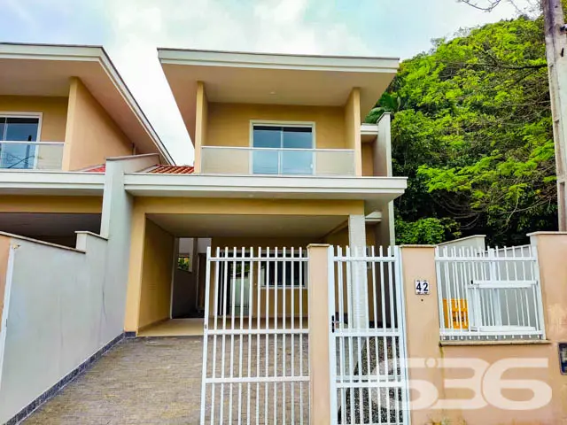 AMPLO SOBRADO COM SUÍTE + 2 QUARTOS NO BAIRRO AMÉR