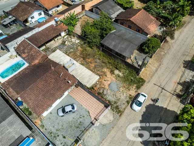 OPORTUNIDADE DE TERRENO, NO BAIRRO PARANAGUAMIRIM,