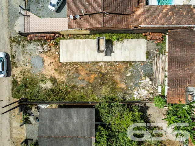 OPORTUNIDADE DE TERRENO, NO BAIRRO PARANAGUAMIRIM,
